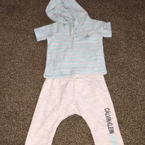 Two piece Calvin Klein outfit